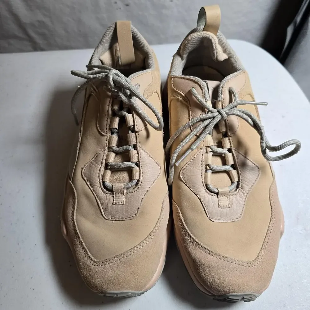 Puma Thunder Desert Womens Size 8.5 Beige Chunky Sneakers
